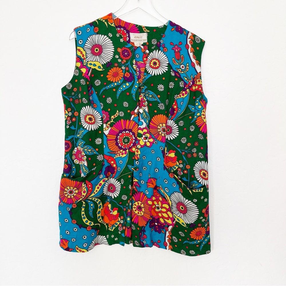 Vintage 1960s Sleeveless Hawaiian Vest Flower Power Size 18